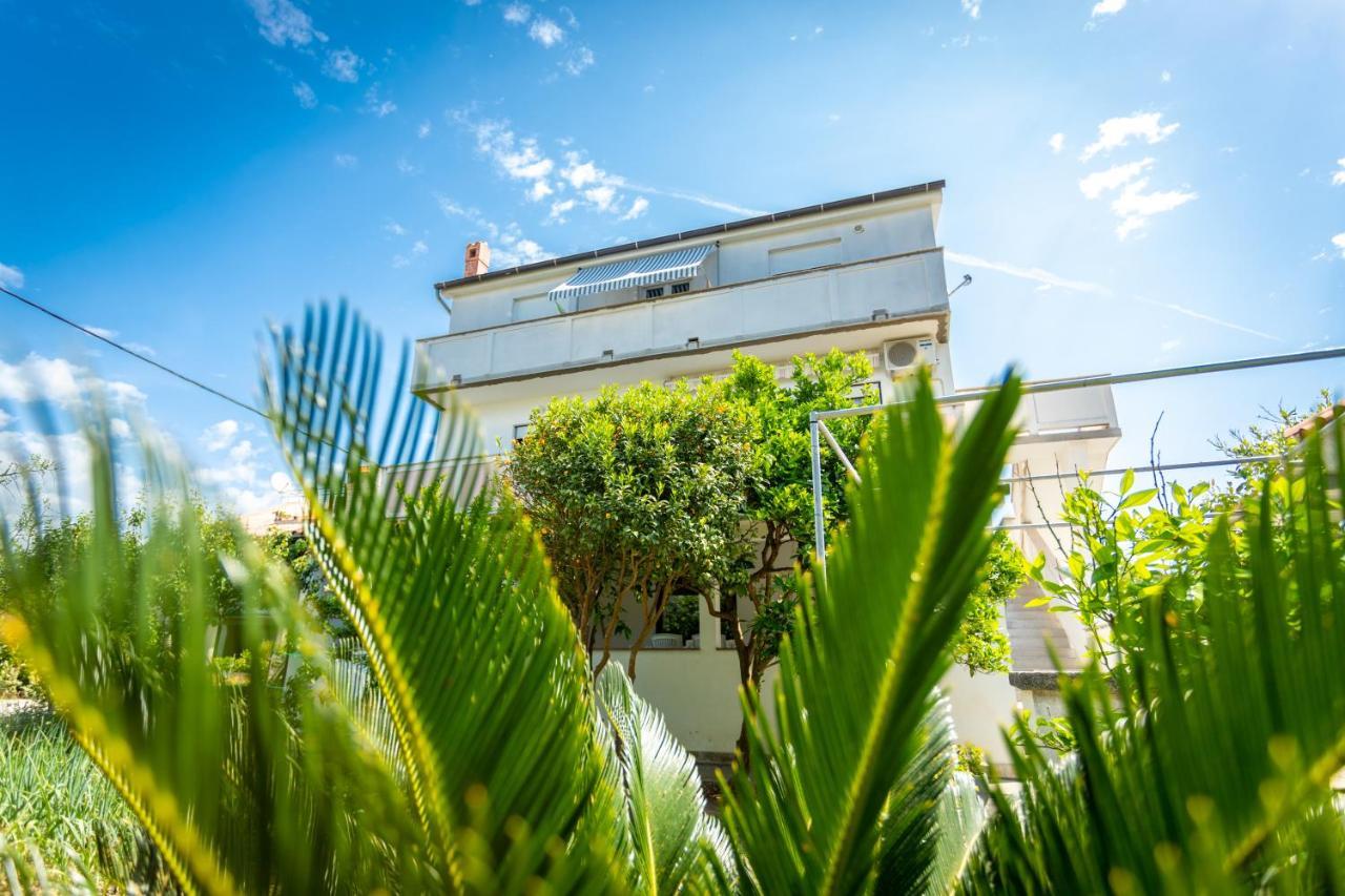 Apartment Centar Palit
